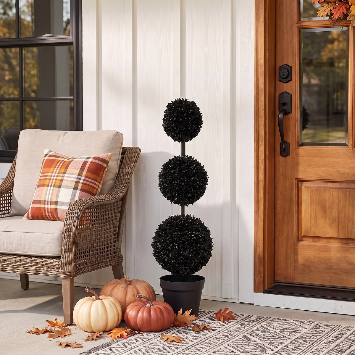 My Texas House Halloween 3-Ball Artificial Black Topiary, 3'