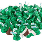 HERSHEY'S, KISSES Dark Green Foils Milk Chocolate Candy, Halloween, 66.67 oz, Bulk Bag (400 Pieces)