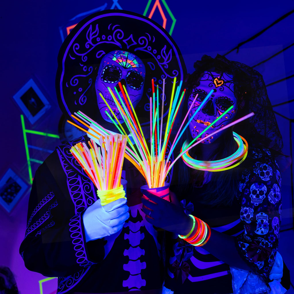 Joyfy 100 Pcs Glow Sticks Bulk, 8" Glow in The Dark Neon Party Supplies, Glow Bracelets and Necklaces Party Pack